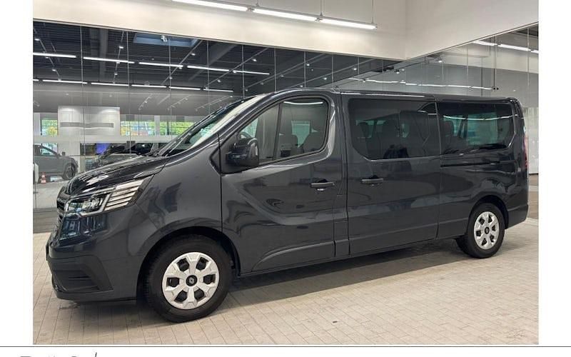 Second-hand Renault Trafic Evolution 150 CP (110 kW) 2024 Gri Monovolum