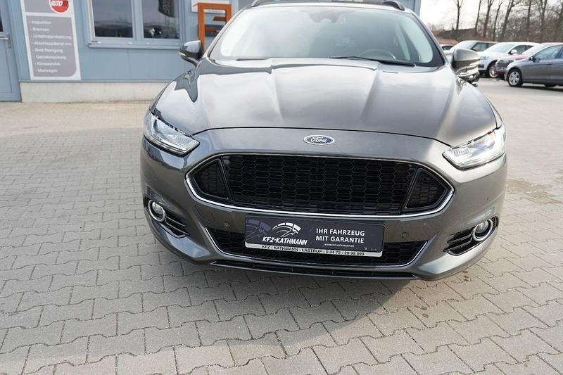 Gebraucht Ford Mondeo ST-Line 179 PS (131 kW) 2017 Grau Limousine