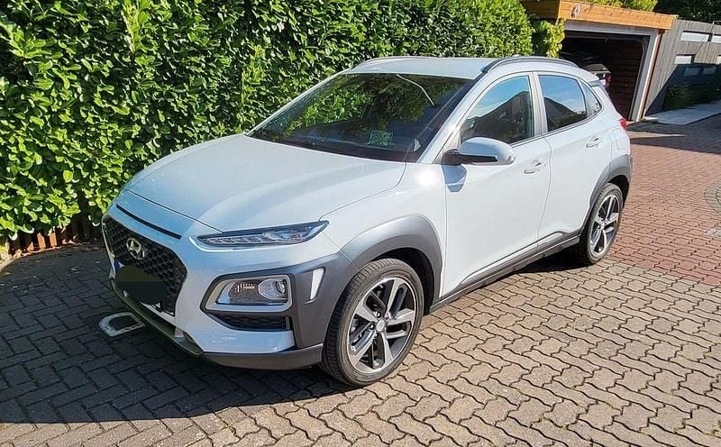 Weiß Gebraucht 2019 Hyundai Kona Premium SUV | 18.200 € (Guter Preis) - Bild 1/4