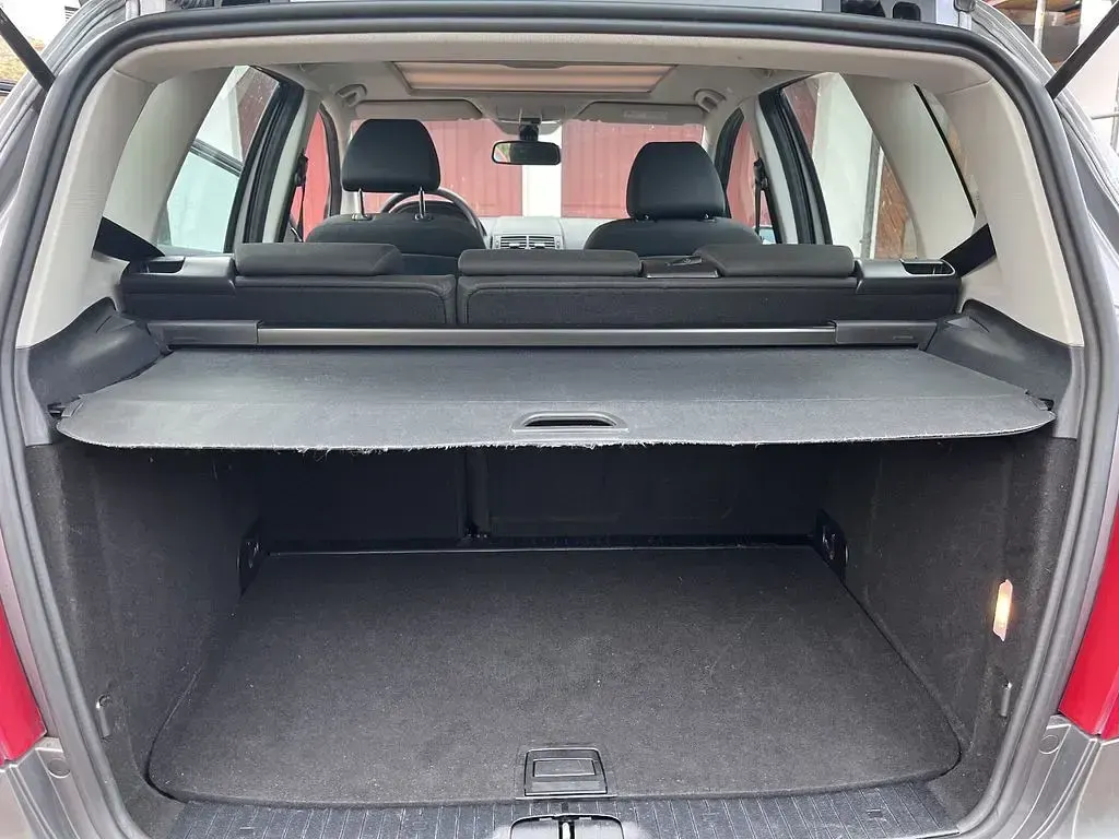 Gebraucht Mercedes A160 95 PS (69 kW) 2012 Grau Kleinwagen