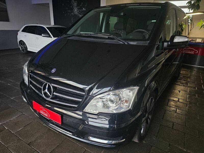Schwarz Gebraucht 2010 Mercedes Viano Van / Kleinbus | 11.000 € (Superpreis) - Bild 1/4