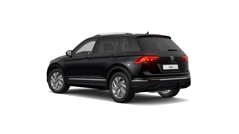 Gebraucht VW Tiguan Active 122 PS (89 kW) 2022 Schwarz SUV