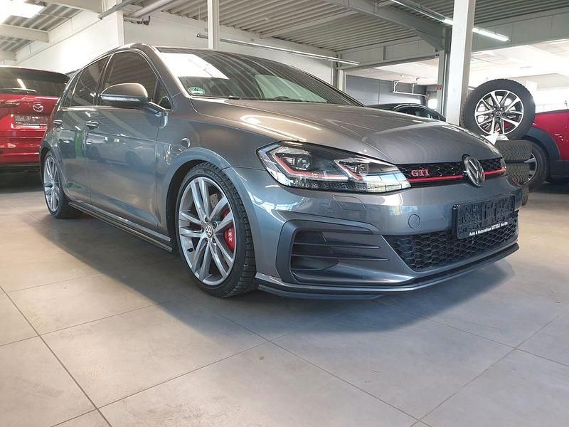 Gebraucht VW Golf VII GTI 245 PS (180 kW) 2019 Grau Limousine