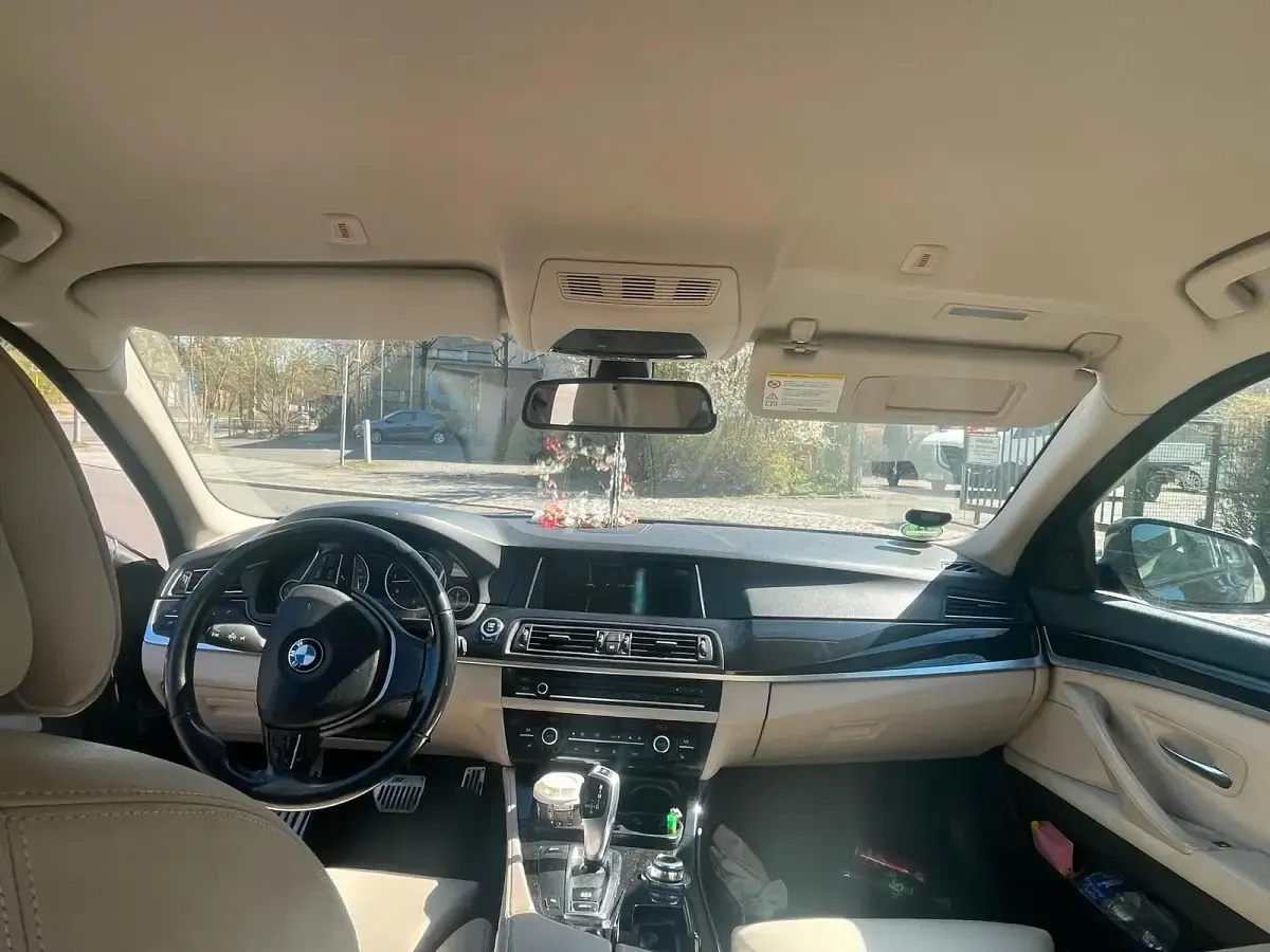 Second-hand BMW 525 204 CP (150 kW) 2012 Albastru Break