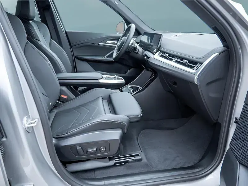 Gebraucht BMW M240 326 PS (239 kW) 2025 Silber SUV