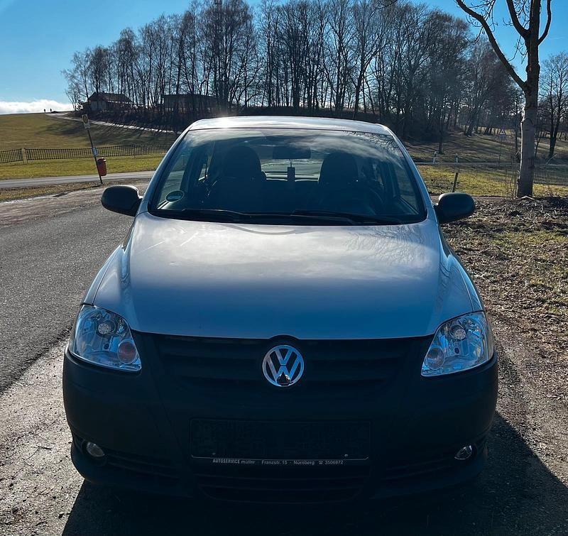 Gebraucht VW Fox 55 PS (40 kW) 2007 Silber Kleinwagen