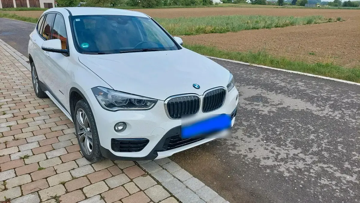 Gebraucht BMW X1 190 PS (139 kW) 2017 Weiß SUV