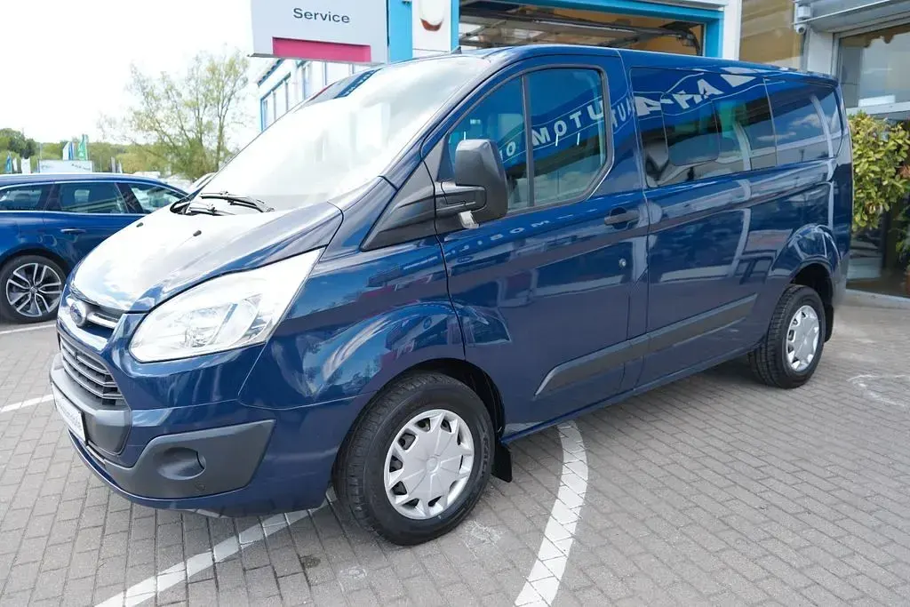 Gebraucht Ford Transit Custom Trend 131 PS (96 kW) 2016 Blazer blue Kombi