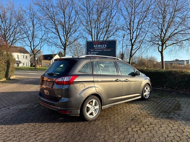 Gebraucht Ford Grand C-Max Trend 150 PS (110 kW) 2017 Grau Van / Kleinbus