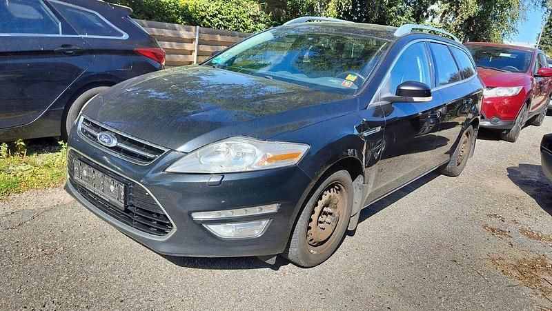 Schwarz Gebraucht 2011 Ford Mondeo Champions Edition Limousine | 2.000 € (Fairer Preis) - Bild 1/4