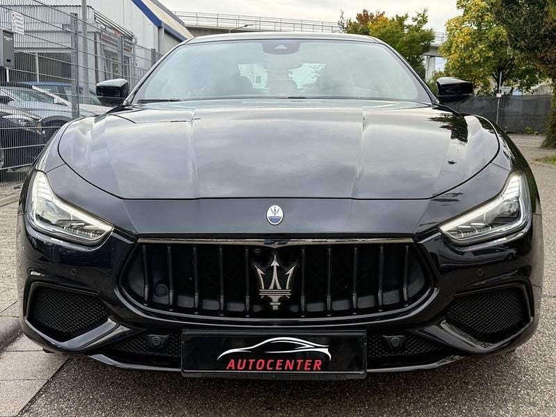Gebraucht Maserati Ghibli GT 330 PS (242 kW) 2022 Schwarz Limousine