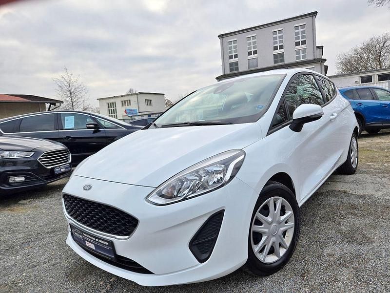 Gebraucht Ford Fiesta Trend 71 PS (52 kW) 2019 Weiß Kleinwagen