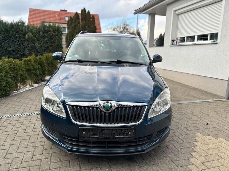 Gebraucht Skoda Fabia Family 105 PS (77 kW) 2013 Blau Kombi
