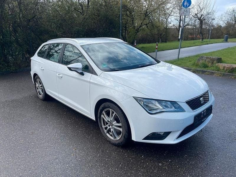 Gebraucht Seat Leon ST Style 105 PS (77 kW) 2015 Weiß Kombi
