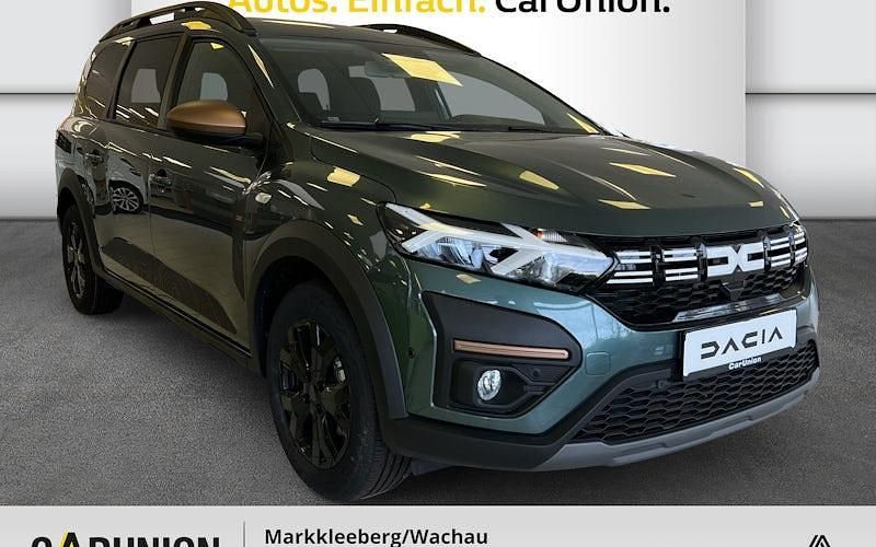 Usata Dacia Jogger Extreme 158 CV (116 kW) 2025 Verde Monovolume