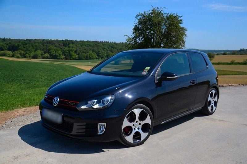 Gebraucht VW Golf VI GTI 211 PS (155 kW) 2011 Schwarz Kleinwagen