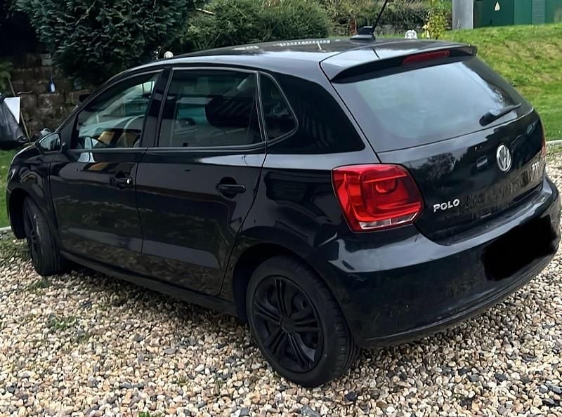 Gebraucht VW Polo 75 PS (55 kW) 2012 Schwarz Kleinwagen