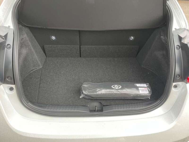 Gebraucht Toyota Yaris 280 PS (205 kW) 2024 Platinumweiß perleffekt Coupé