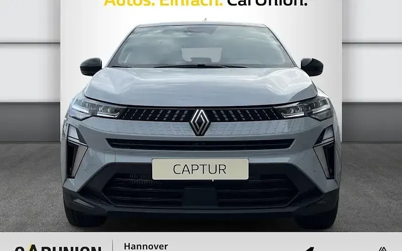 Neu Renault Captur Life 115 PS (84 kW) 2025 Grau SUV