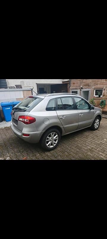 Gebraucht Renault Koleos 171 PS (125 kW) 2009 Gold SUV