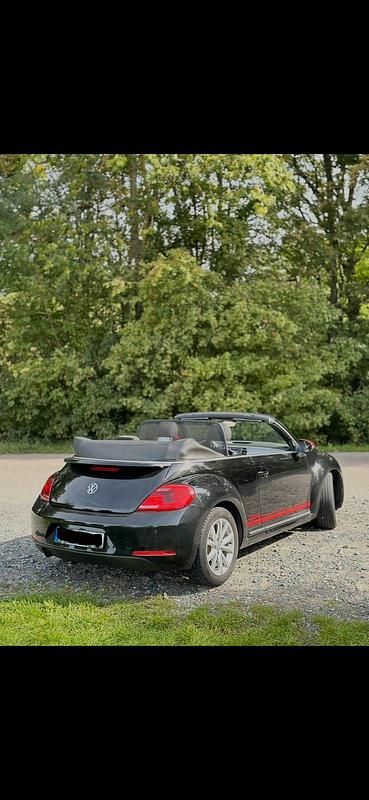Gebraucht VW Beetle CLUB 105 PS (77 kW) 2015 Schwarz Kleinwagen