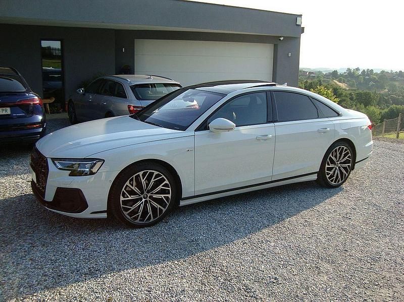 Weiß Neu 2025 Audi A8 Exclusive Limousine | 93.950 € - Bild 1/4