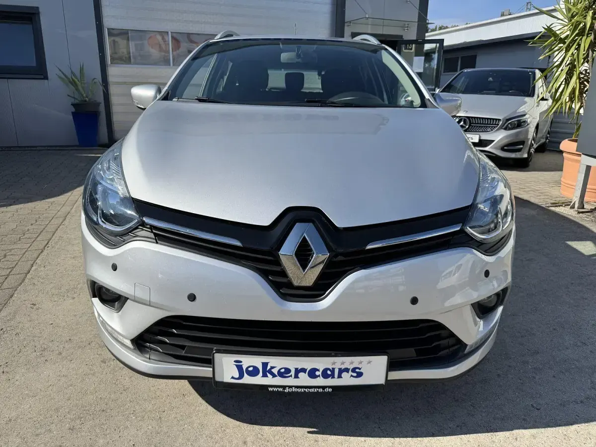 Gebraucht Renault Clio GrandTour LIMITED 90 PS (66 kW) 2019 Platingrau (metallic) Kombi