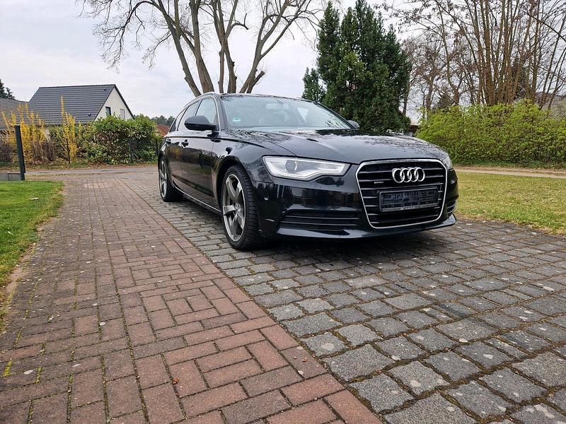Second-hand Audi A6 245 CP (180 kW) 2012 Negru Break