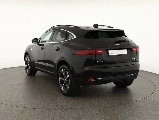 Second-hand Jaguar E-Pace 204 CP (150 kW) 2021 Negru SUV