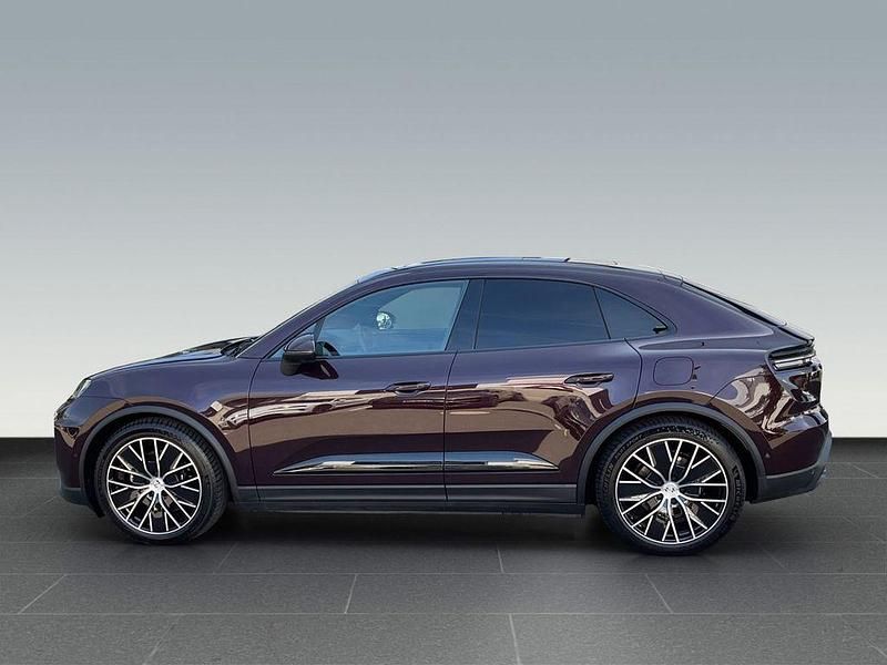 Gebraucht Porsche Macan 380 kW (517 PS) 2025 Kupferrubinmetallic (rot) (metallic) SUV