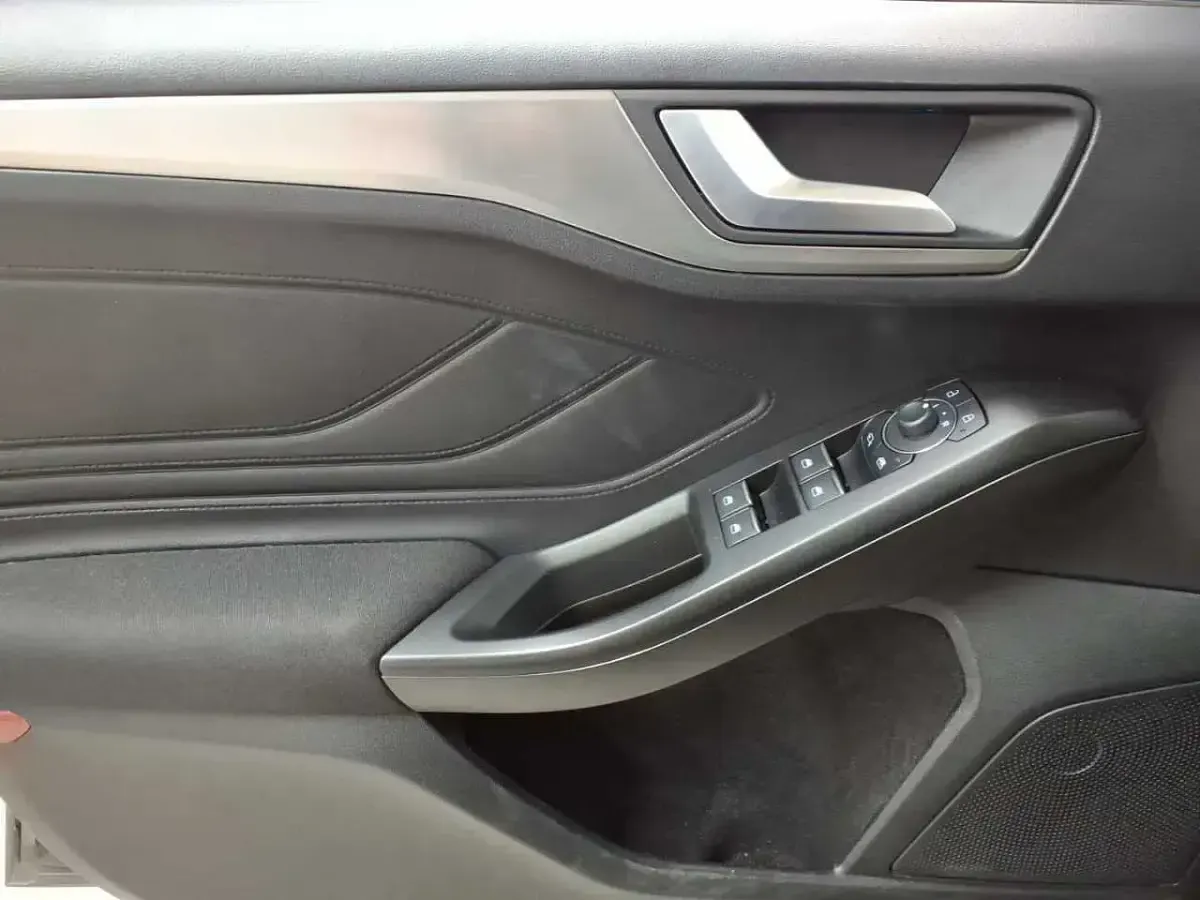 Gebraucht Ford Focus Titanium X 155 PS (114 kW) 2023 Agate black metallic Kombi