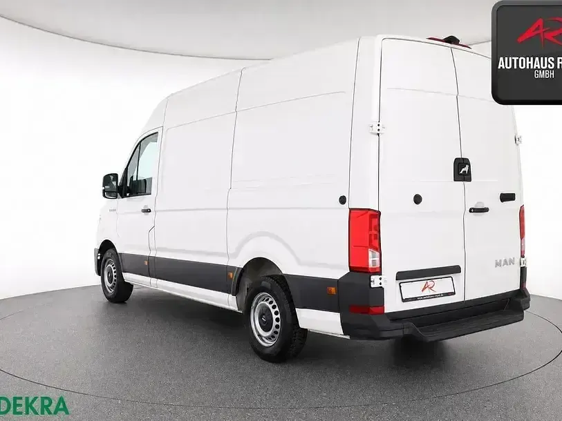 Gebraucht MAN TGE 140 PS (102 kW) 2023 Weiss Van