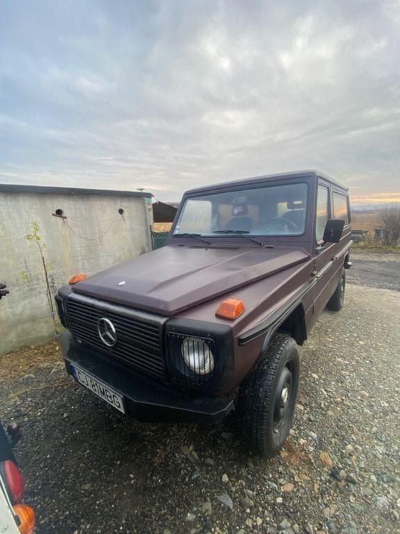 Schwarz Gebraucht 1981 Mercedes G300 SUV | 14.990 € - Bild 1/4