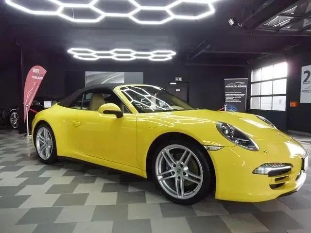 Gebraucht Porsche 991 349 PS (256 kW) 2013 Gelb Cabrio