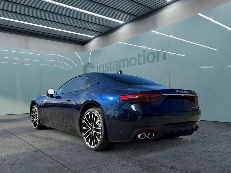 Gebraucht Maserati Granturismo 491 PS (361 kW) 2023 Blau Coupé