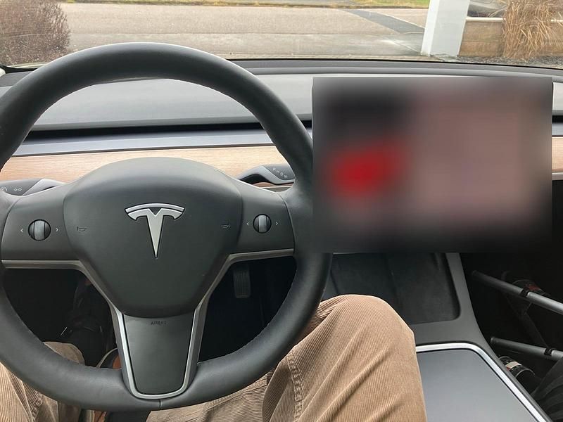 Gebraucht Tesla Model 3 Standard Range 239 kW (325 PS) 2022 Schwarz Limousine