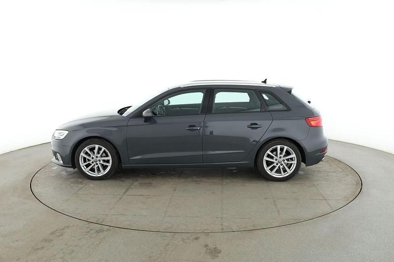 Gebraucht Audi A3 Sport 150 PS (110 kW) 2018 Grau Limousine