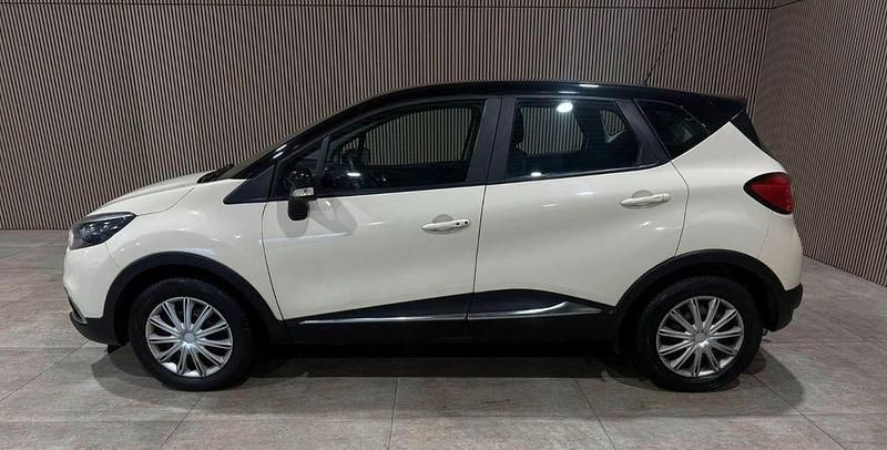 Second-hand Renault Captur 90 CP (66 kW) 2014 Negru SUV