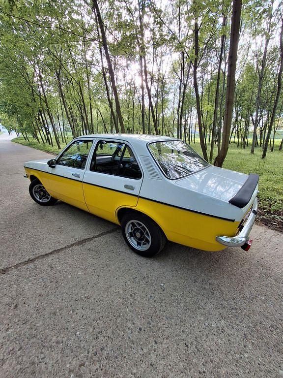 Gebraucht Opel Kadett 39 PS (28 kW) 1979 Gelb Limousine