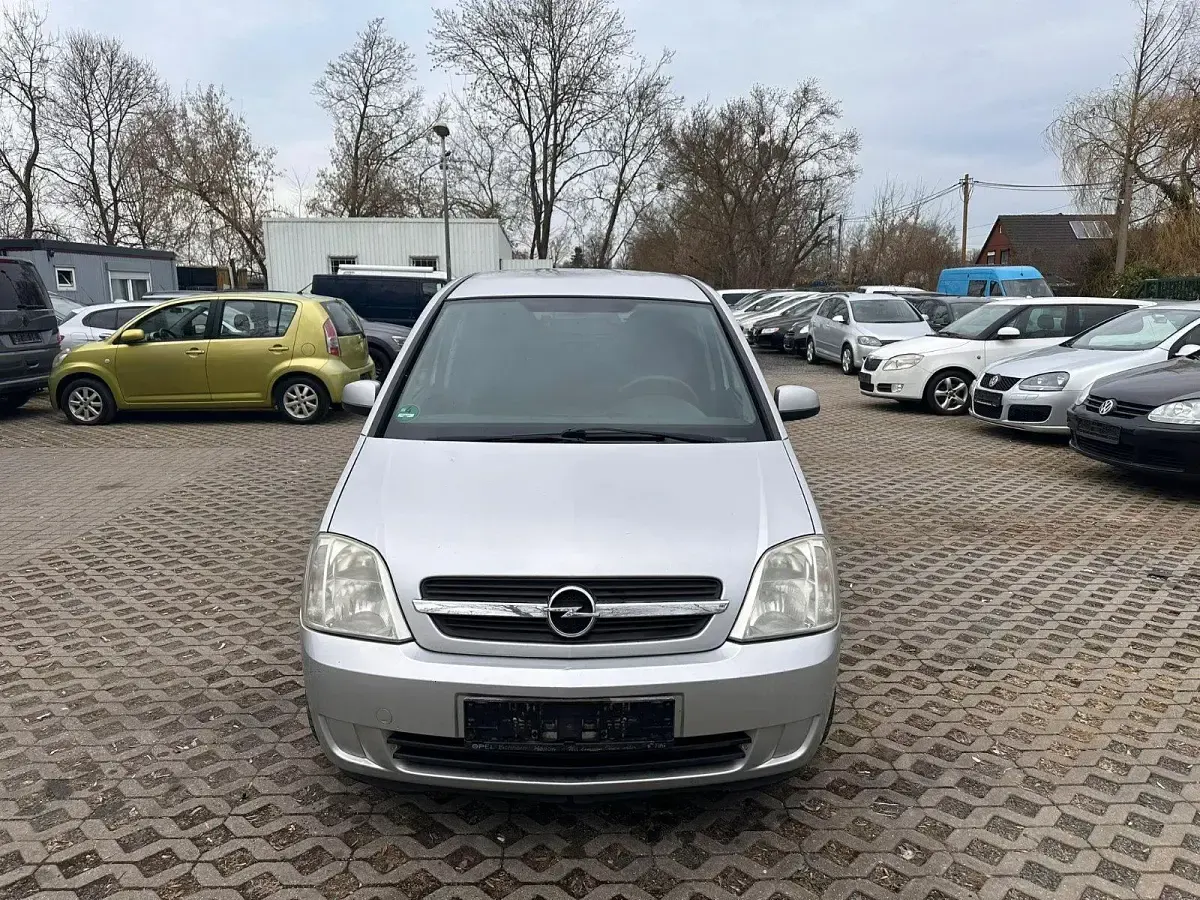 Gebraucht Opel Meriva 100 PS (73 kW) 2005 Silber Van / Kleinbus