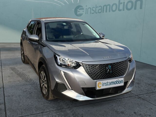 Silber Gebraucht 2021 Peugeot e-2008 Active SUV | 19.490 € (Fairer Preis) - Bild 1/2