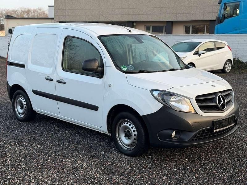 Gebraucht Mercedes Citan 109 95 PS (69 kW) 2020 Arktikweiss Van / Kleinbus