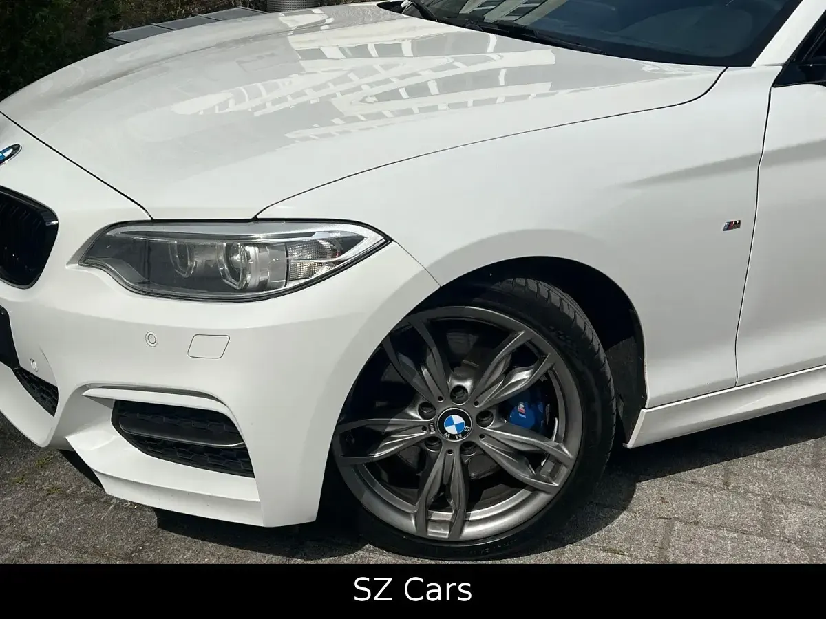 Gebraucht BMW M235 Comfort Edition 326 PS (239 kW) 2014 Weiß Coupé