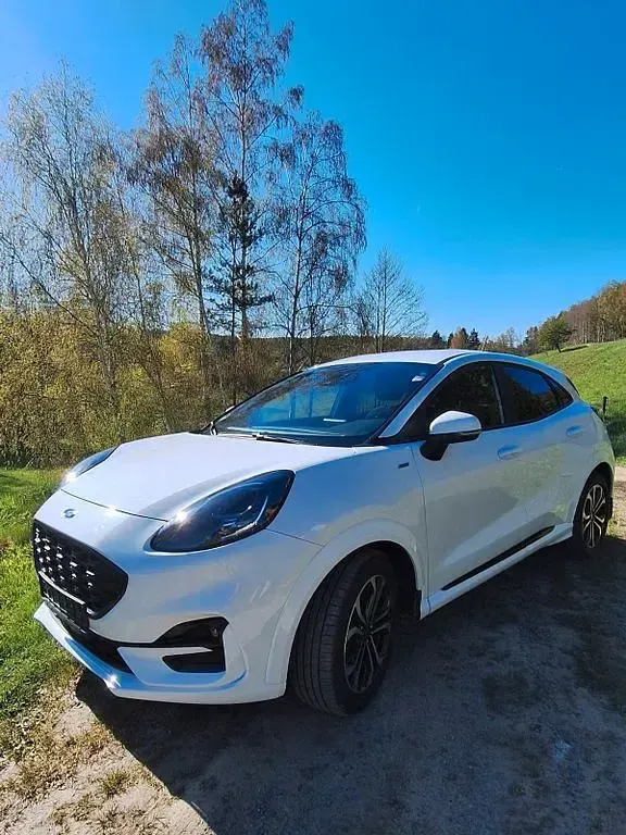 Gebraucht Ford Puma ST-Line 125 PS (91 kW) 2021 Weiß SUV