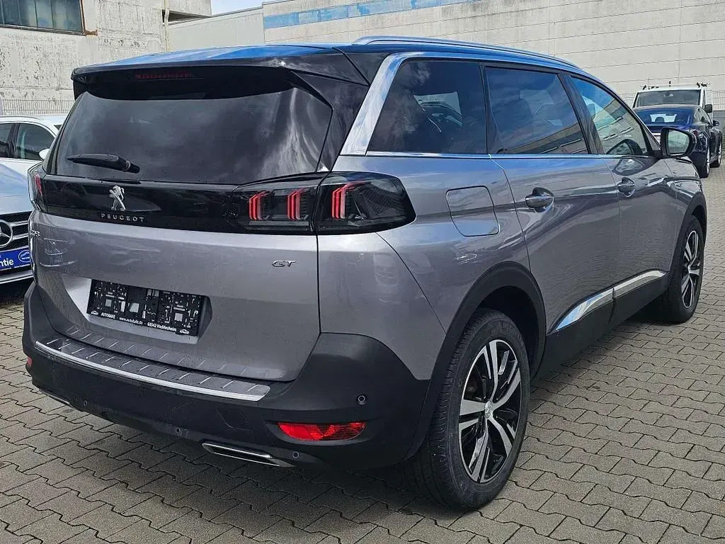 Gebraucht Peugeot 5008 GT 131 PS (96 kW) 2024 Lack grau artense/metallic SUV