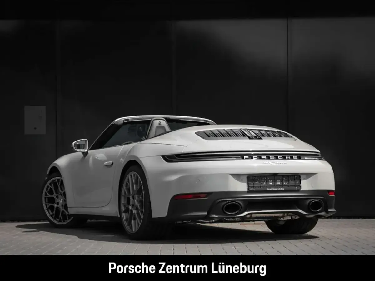 Neu Porsche 911 Carrera Cabriolet 394 PS (289 kW) 2026 Kreide Cabrio