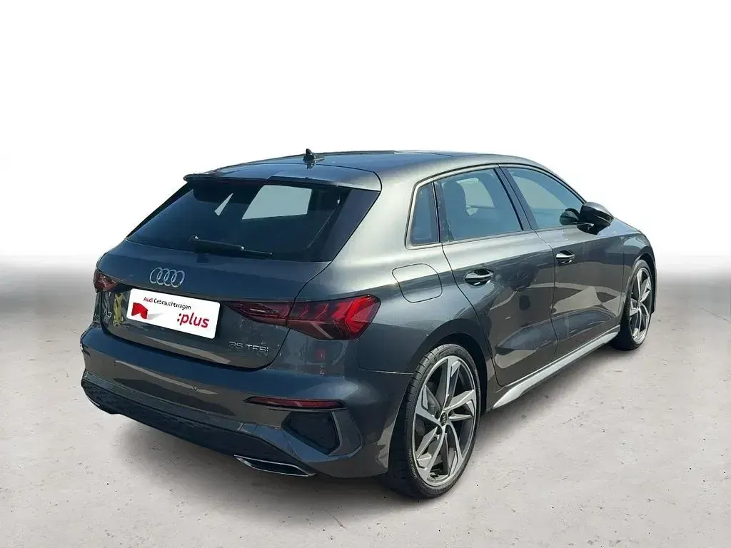 Gebraucht Audi A3 S-Line 150 PS (110 kW) 2023 Grau Limousine