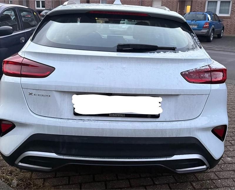 Gebraucht Kia XCeed 120 PS (88 kW) 2023 Weiß SUV