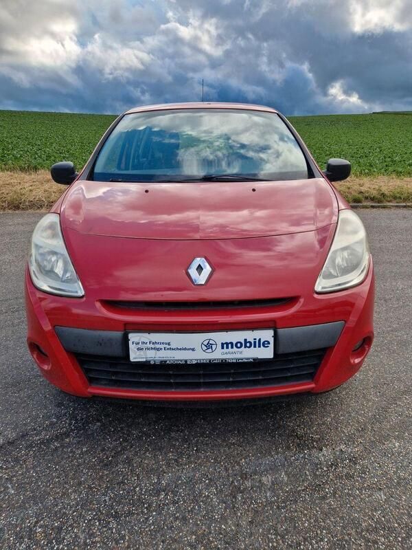 Rot Gebraucht 2009 Renault Clio III Expression Kleinwagen | 2.390 € (Guter Preis) - Bild 1/4