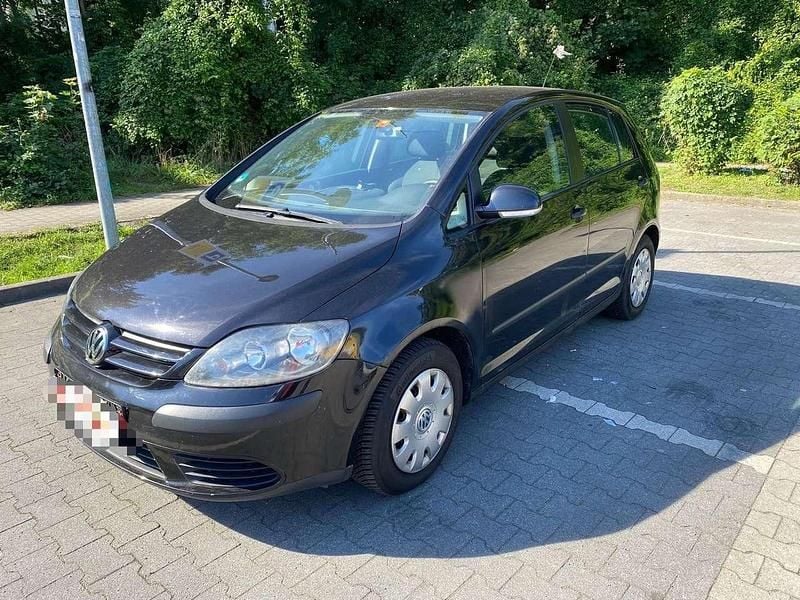 Schwarz Gebraucht 2005 VW Golf Plus Cross Comfortline Van / Kleinbus | 4.699 € (Fairer Preis) - Bild 1/4